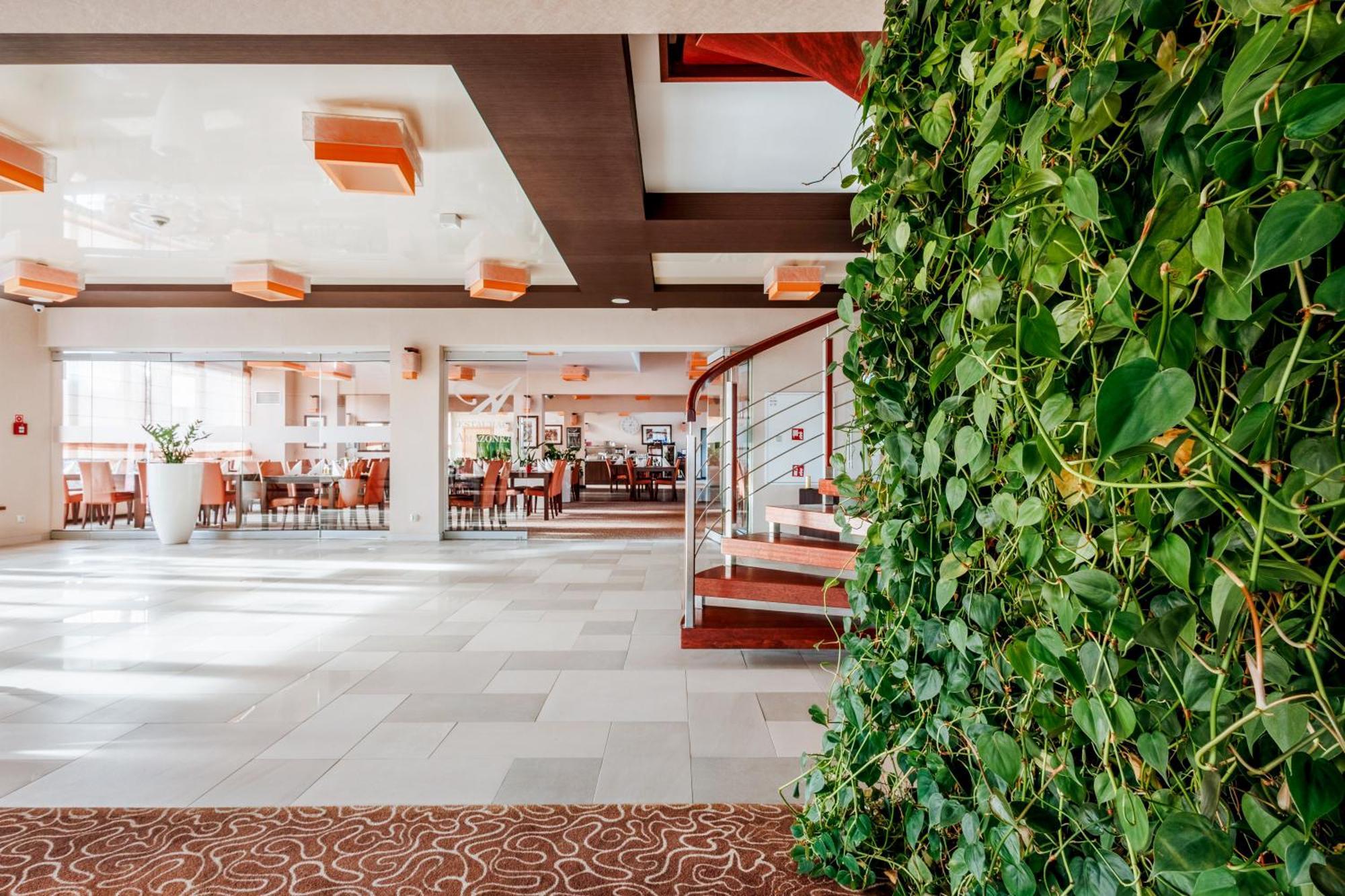 Hotel Amazonka Conference&Spa Ciechocinek Kültér fotó